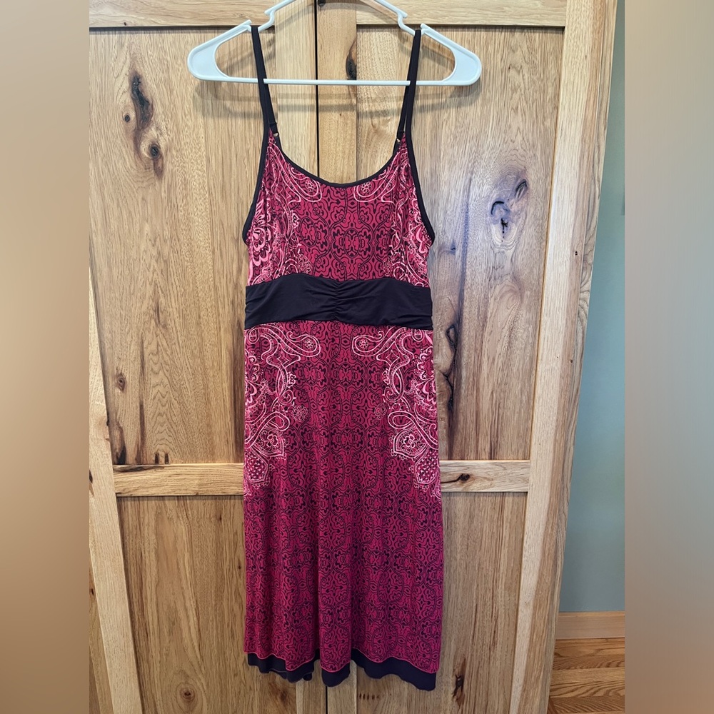 NWOT Athleta Kindred Cami Tank Dress Shelf Bra Adjustable Straps Stretch Maroon